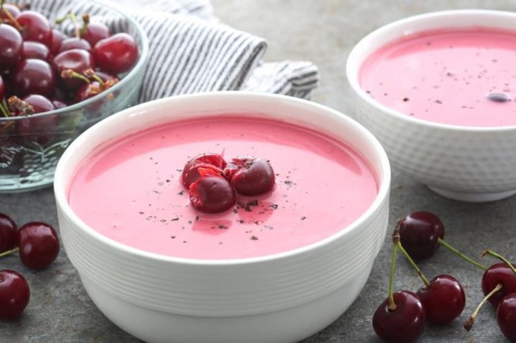 Sopa de cerezas