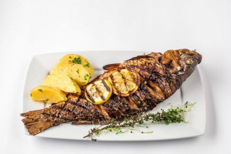 Grilled Carp Marinated with Fish Sauce