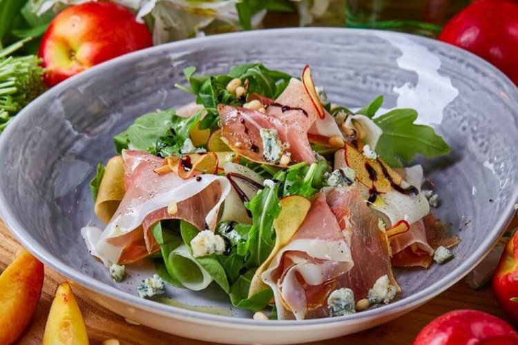 Salad with Peaches, Avocado, and Jamón