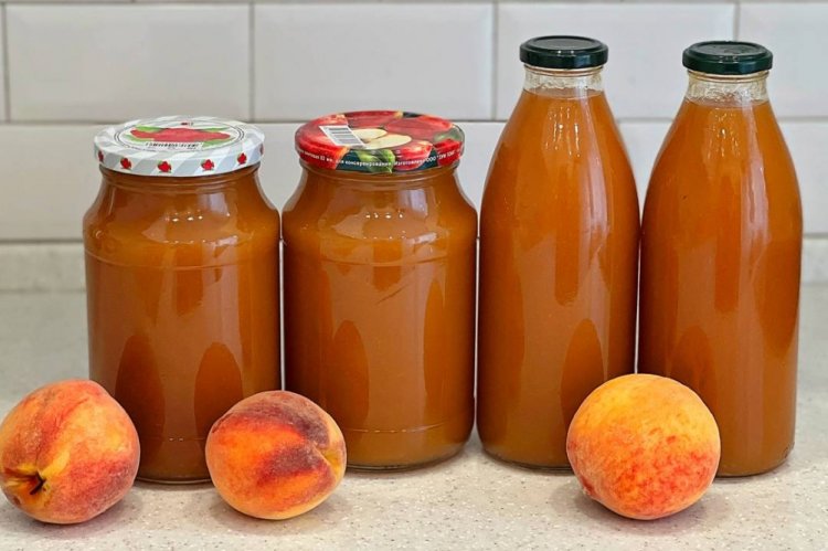 Peach Juice for Winter