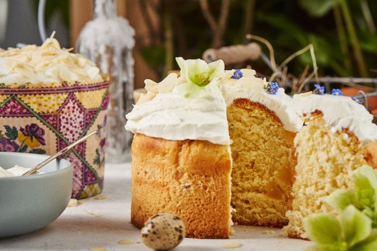Kulich de Pascua de Requesón