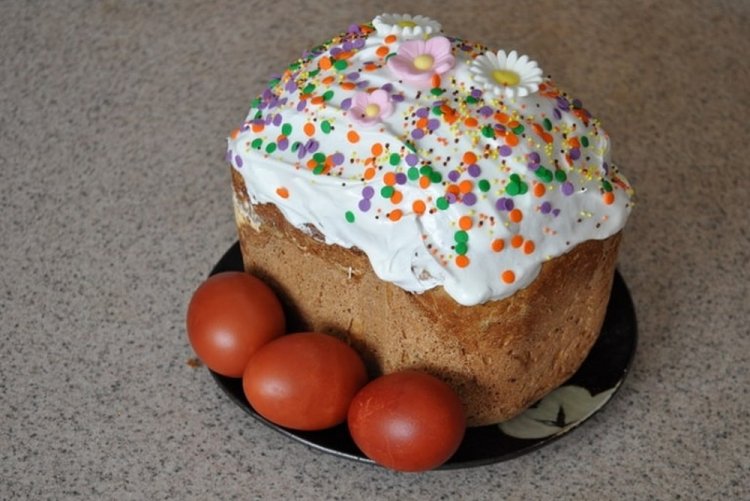 Kulich de requesón en panificadora
