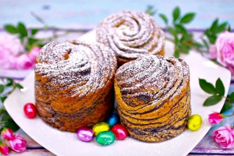 Kulich craffin de Pascua con semillas de amapola