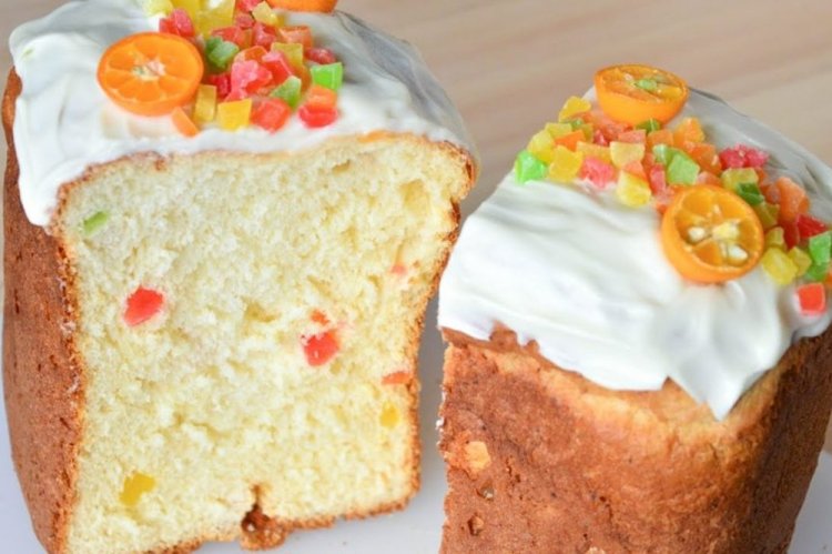Kulich de Pascua con ron en panificadora