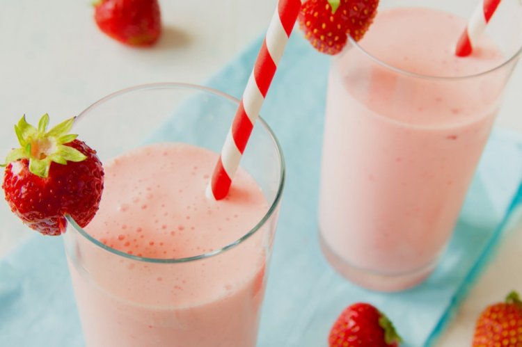 Batido de leche con fresas silvestres