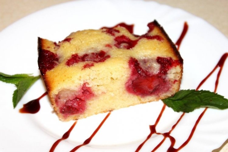 Mannik con fresas silvestres