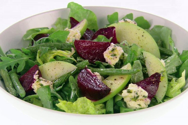 Ensalada de remolacha y ciruelas