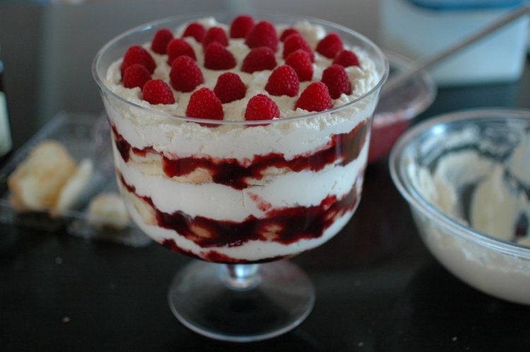 Trifle rápido de frambuesa