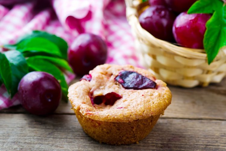 Cottage Cheese Muffins with Plumcot