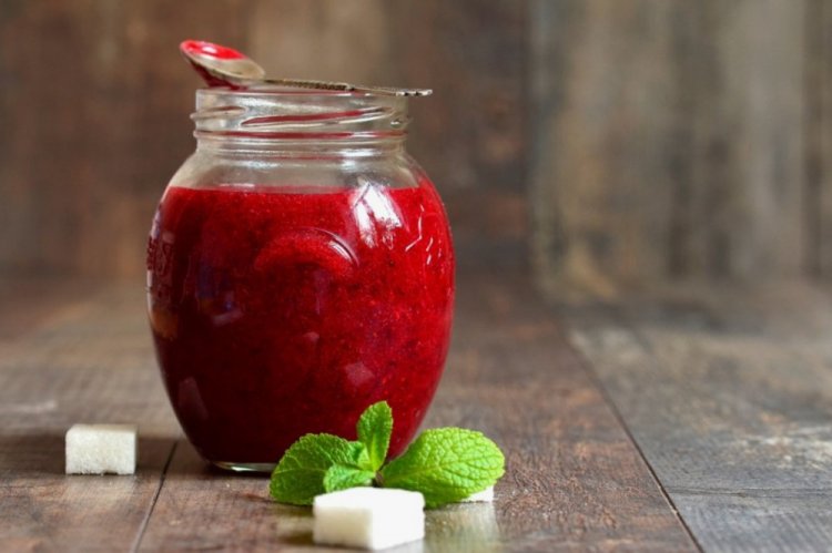 Cranberries with Sugar (No Cooking)