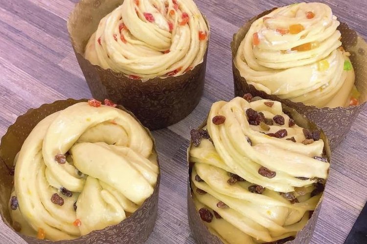 Masa para Kulich Cruffin
