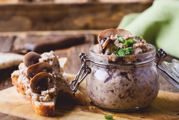Lenten Mushroom and Bean Pâté