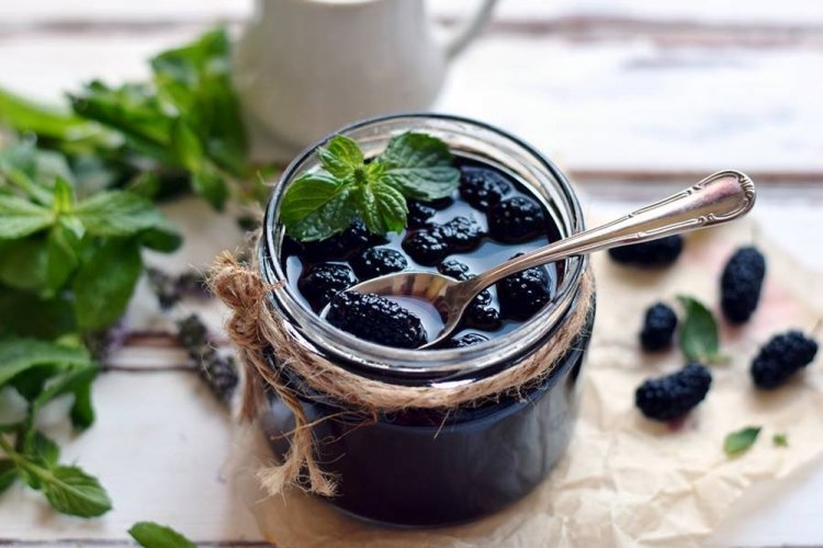 Mulberry Jam for Winter