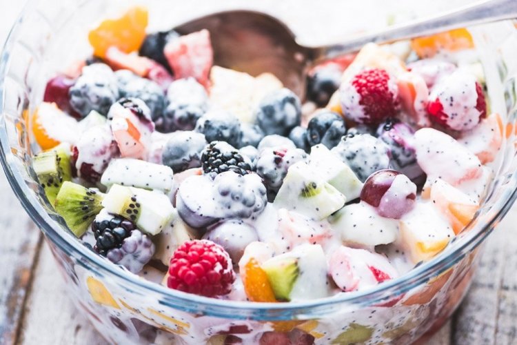 Apricot and Mulberry Salad