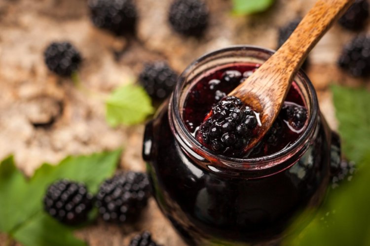 Mermelada de moras para el invierno