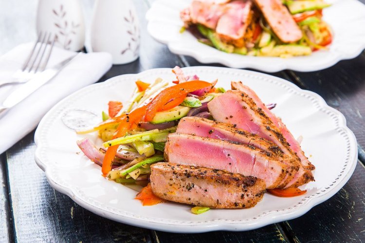 Grilled Tuna in Honey Marinade