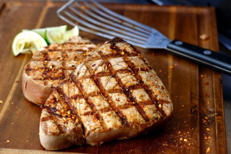 Juicy Grilled Tuna Steak