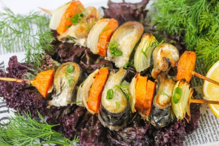 Caballa con verduras a la parrilla