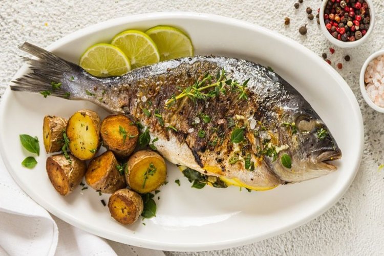 Dorada con mantequilla de limón a la parrilla