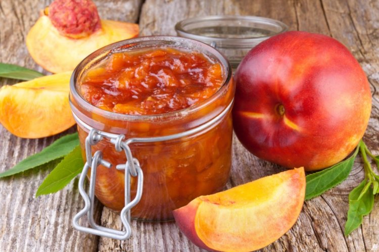Mermelada de nectarinas para el invierno