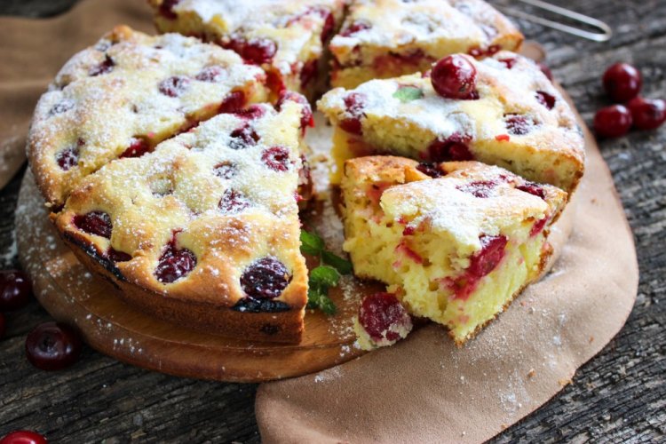 Sour Cream Cherry Pie