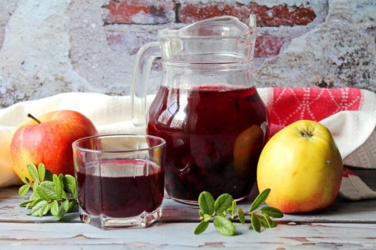 Apple and Blueberry Compote