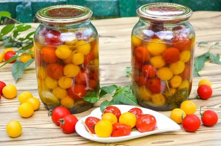 Pickled Tomatoes with Plums