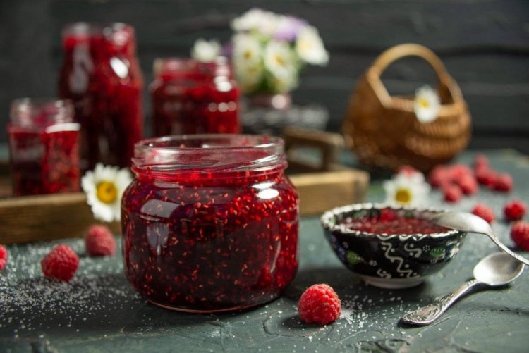 Tibetan Raspberry and Orange Jam for Winter