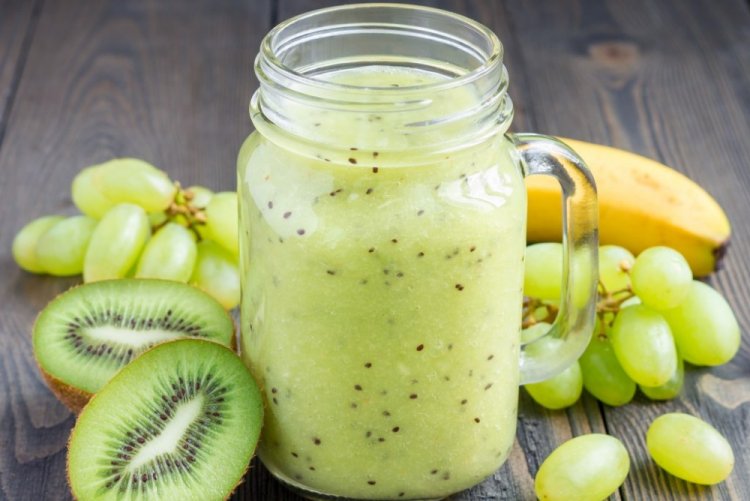 Banana and Grape Smoothie