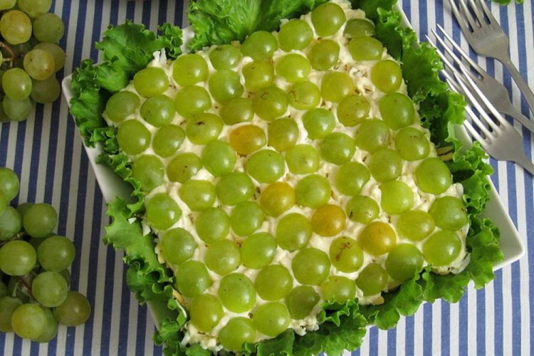 Tiffany Salad with Grapes