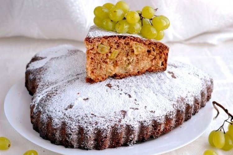 Grape and Oatmeal Muffin