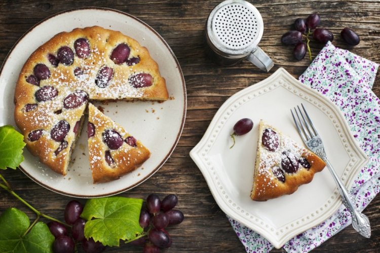 Tuscan Grape Pie