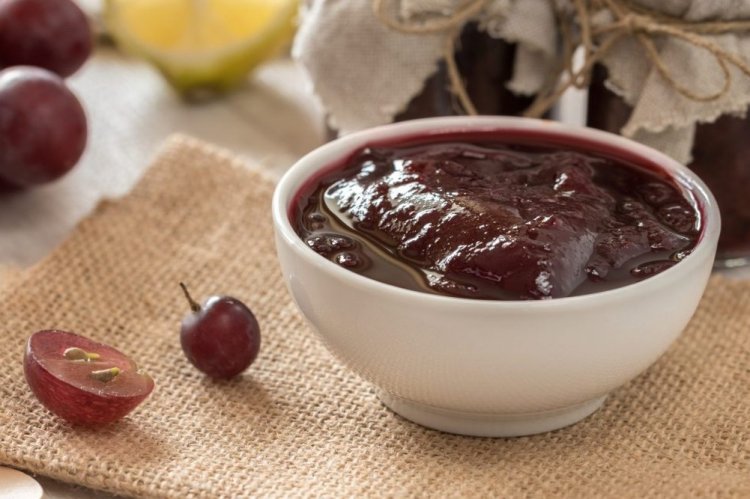 Grape Sauce for Winter