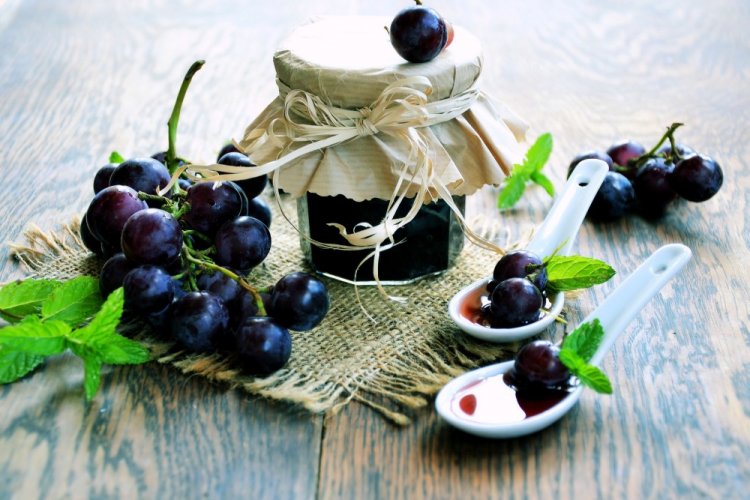 Seedless Grape Jam