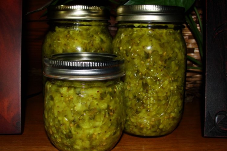 Grated Cucumbers with Onions for Winter