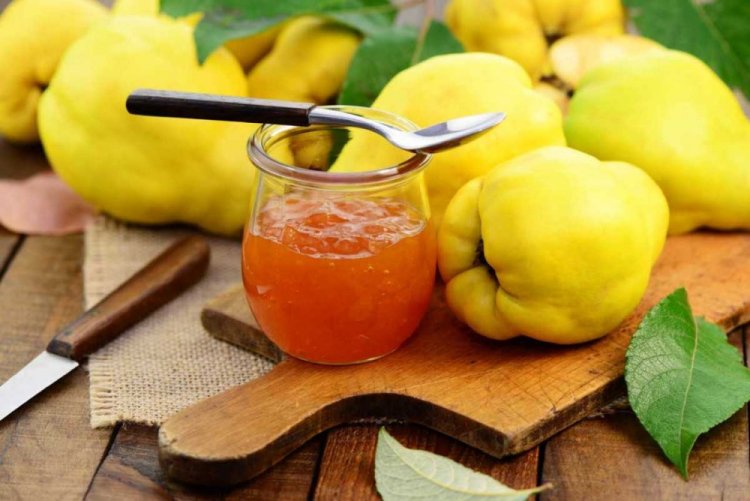 Quince Jam for Winter