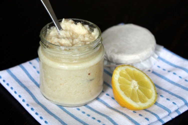 Horseradish with Honey for Winter