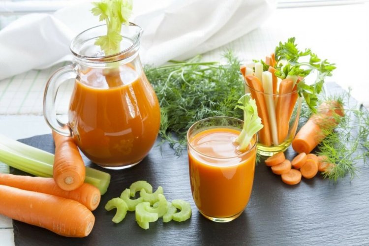 Celery Root, Carrot, and Apple Juice