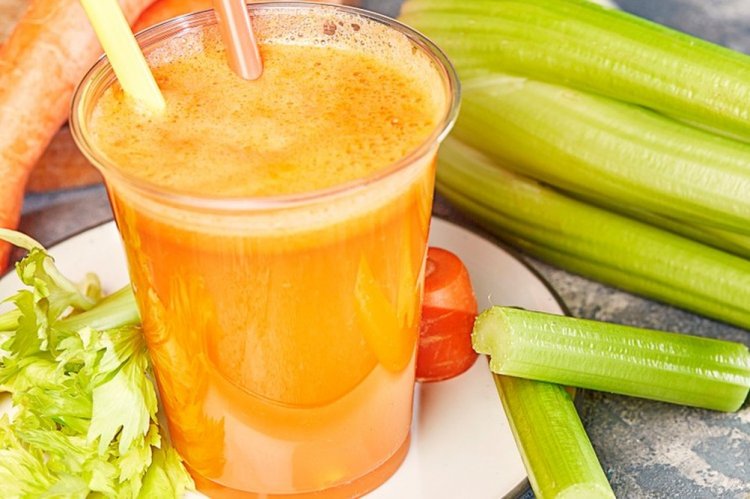 Celery and Carrot Juice