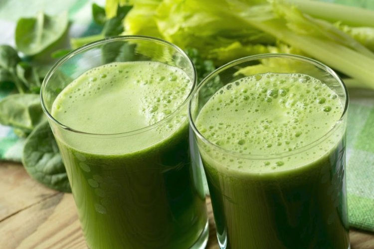 Celery and Spinach Juice
