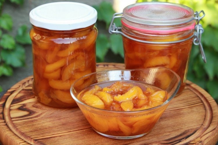 Amber Nectarine Jam for Winter