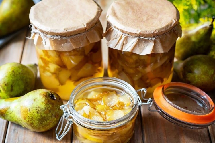 Pear Jam with Lemon