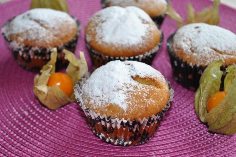 Muffins de plátano con physalis