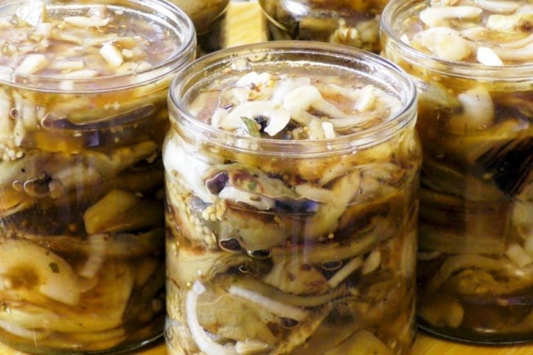 Berenjenas estilo shashlik en capas