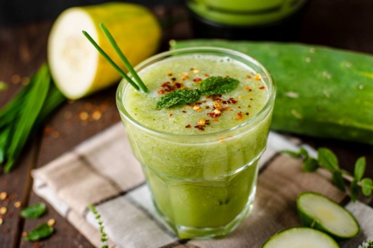 Zucchini and Cucumber Smoothie