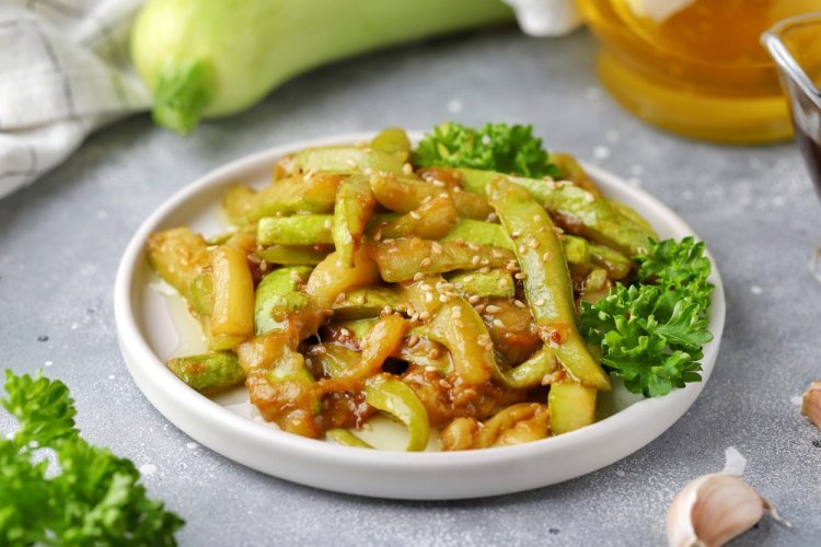 Fried Zucchini with Soy Sauce