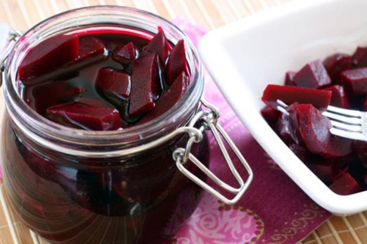 Pickled Beetroot with Vinegar Without Sterilization