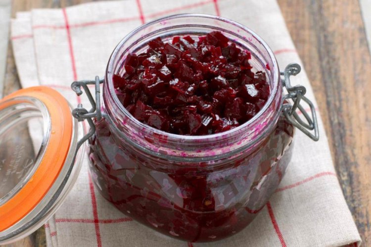 Grated Beetroot for Winter Without Sterilization