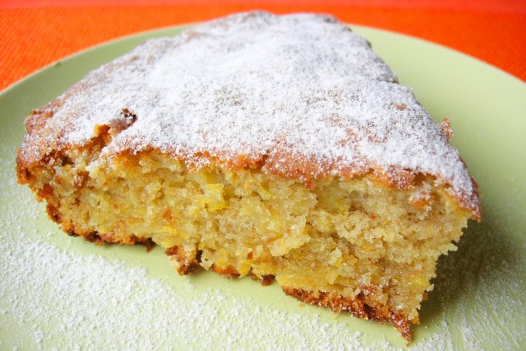 Pastel de membrillo rallado