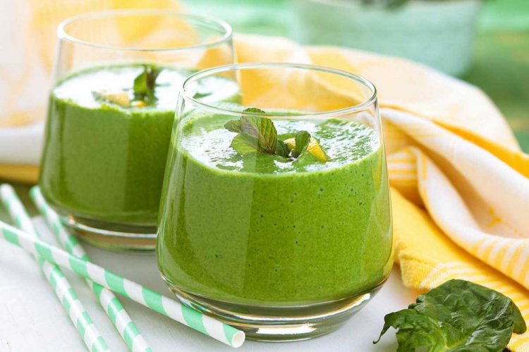 Spinach and Fig Smoothie